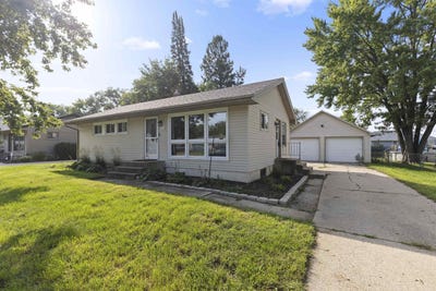 /international/us/1115-copper-drive-machesney-park-il-110109991671/