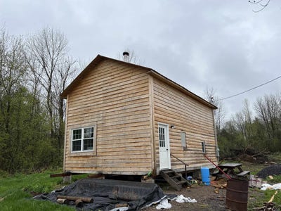 /international/us/541-maple-ridge-road-brasher-falls-ny-110091949136/