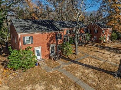 /international/us/531-553-oak-lane-halifax-va-110104339285/