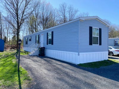 /international/us/71-county-route-28b-valatie-ny-110107656786/