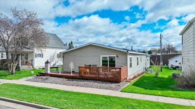 /international/us/114-n-park-avenue-medford-wi-110107700790/