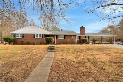 /international/us/1905-wilborn-avenue-south-boston-va-110104554161/