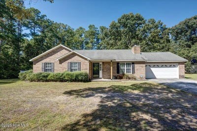 /international/us/105-cherry-branch-drive-havelock-nc-110120549408/