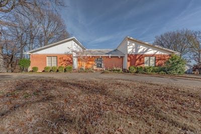 /international/us/2806-harrisburg-rd-jonesboro-ar-110104296174/