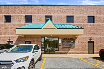 /international/us/511-jermor-lane-westminster-md-110099197457/