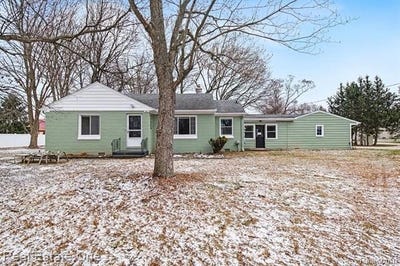 /international/us/28730-ranchwood-drive-southfield-mi-110106525761/