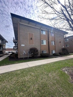 /international/us/11635-s-pulaski-road-alsip-il-110106733163/