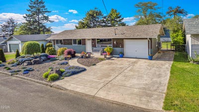 /international/us/338-ne-san-bay-o-circle-newport-or-110107935146/