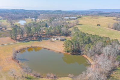 /international/us/430-kemp-road-lafayette-ga-110106070963/