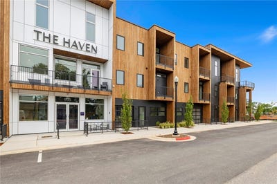 /international/us/905-4th-street-bentonville-ar-110108178719/