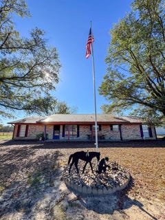 /international/us/444-county-road-4104-daingerfield-tx-110103976358/