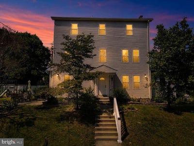 /international/us/270-wayne-avenue-lansdowne-pa-110108252101/