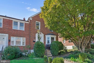 /international/us/6119-regent-park-road-baltimore-md-110120411769/