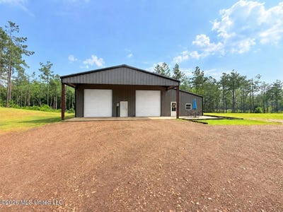 /international/us/2495-gore-springs-road-gore-springs-ms-110109218177/