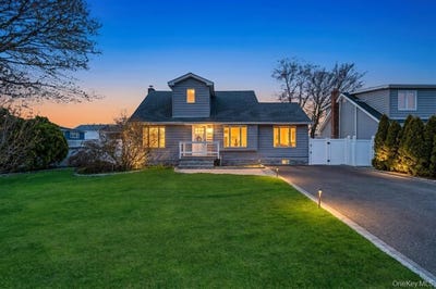/international/us/398-33rd-street-lindenhurst-ny-110107255434/