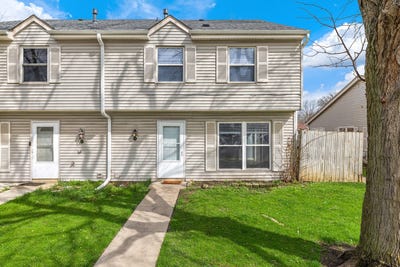 /international/us/9-fernwood-drive-bolingbrook-il-110108142568/