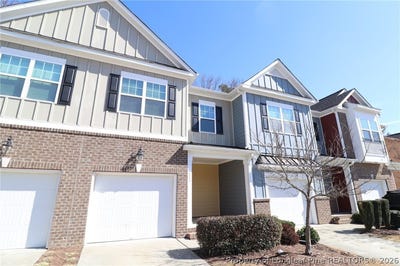 /international/us/643-briarcliff-street-apex-nc-110108534731/