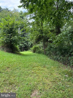 /international/us/80-timber-lane-lewistown-pa-110110137814/