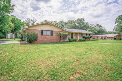/international/us/704-holly-overton-tx-110109053166/