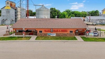 /international/us/110-railway-street-nw-lonsdale-mn-110109209634/