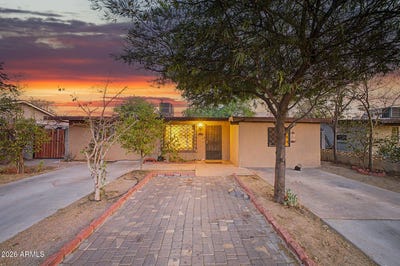 /international/us/1405-w-brown-street-phoenix-az-110107893998/