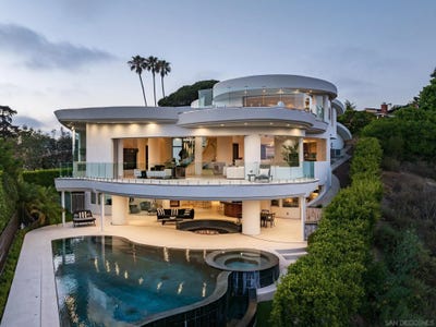 /international/us/6125-terryhill-dr-la-jolla-ca-110107634968/
