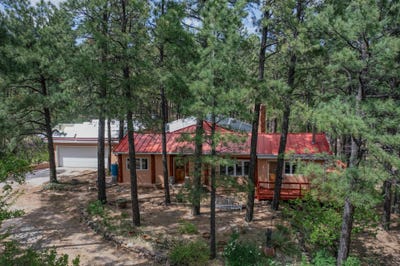 /international/us/2-4-and-6-el-paraiso-and-11-st-josephs-drive-montezuma-nm-110100087820/?lang=zh-tw