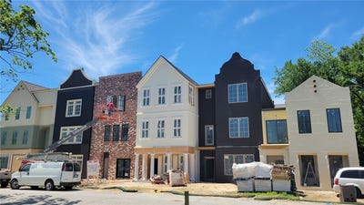 /international/us/541-7th-street-bentonville-ar-110107928396/