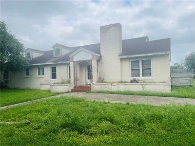 /international/us/626-fetick-avenue-taft-tx-110108358592/