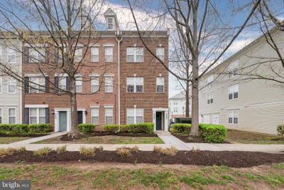 /international/us/42461-rockrose-square-brambleton-va-110107605358/