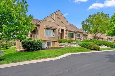 /international/us/14128-s-summit-street-olathe-ks-110107808855/