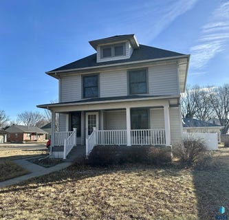 /international/us/420-n-freeman-ave-luverne-mn-110106093082/