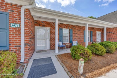 /international/us/1626-honeybee-lane-wilmington-nc-110108350579/