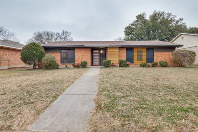 /international/us/821-sequoia-drive-lancaster-tx-110105048195/