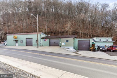/international/us/250-armstrong-street-keyser-wv-110106014024/