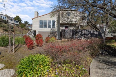 /international/us/14-heritage-oaks-rd-pleasant-hill-ca-110105854162/