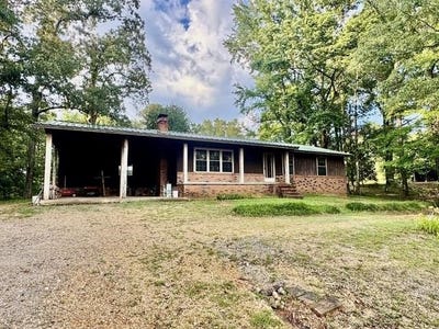 /international/us/18621-hwy-23-red-bay-al-110100772514/