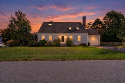 /international/us/44-2nd-way-barnstable-ma-110120687939/