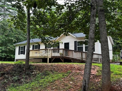 /international/us/733-ridge-lane-wilkesboro-nc-110101366457/