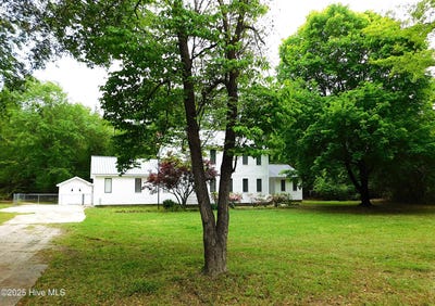 /international/us/11400-barnes-bridge-road-laurinburg-nc-110097156733/