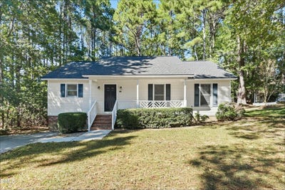 /international/us/229-redberry-drive-wendell-nc-110120015691/