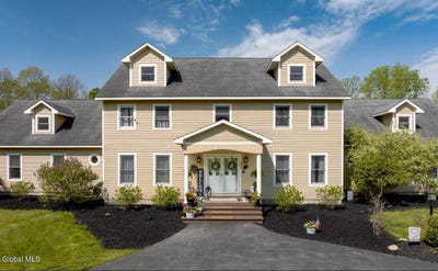 /international/us/20-stony-knoll-chatham-ny-110108164776/