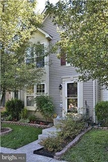 /international/us/18708-harmony-woods-lane-germantown-md-110107538364/