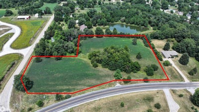 /international/us/libertyville-road-fairfield-ia-110119514118/