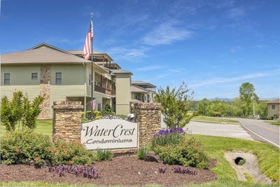/international/us/1647-8h-lakeview-drive-young-harris-ga-110099029063/