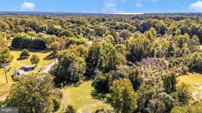 /international/us/49-old-solomons-island-road-lothian-md-110095135882/