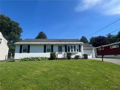 /international/us/228-fairway-drive-new-hartford-ny-110100467810/