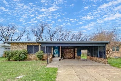 /international/us/211-paloma-street-winters-tx-110107662064/