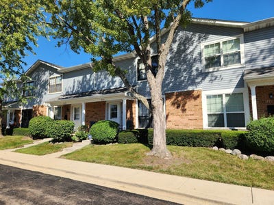 /international/us/4141-continental-drive-waukegan-il-110119913140/