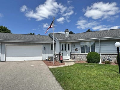 /international/us/4025-mackinac-drive-janesville-wi-110101002790/